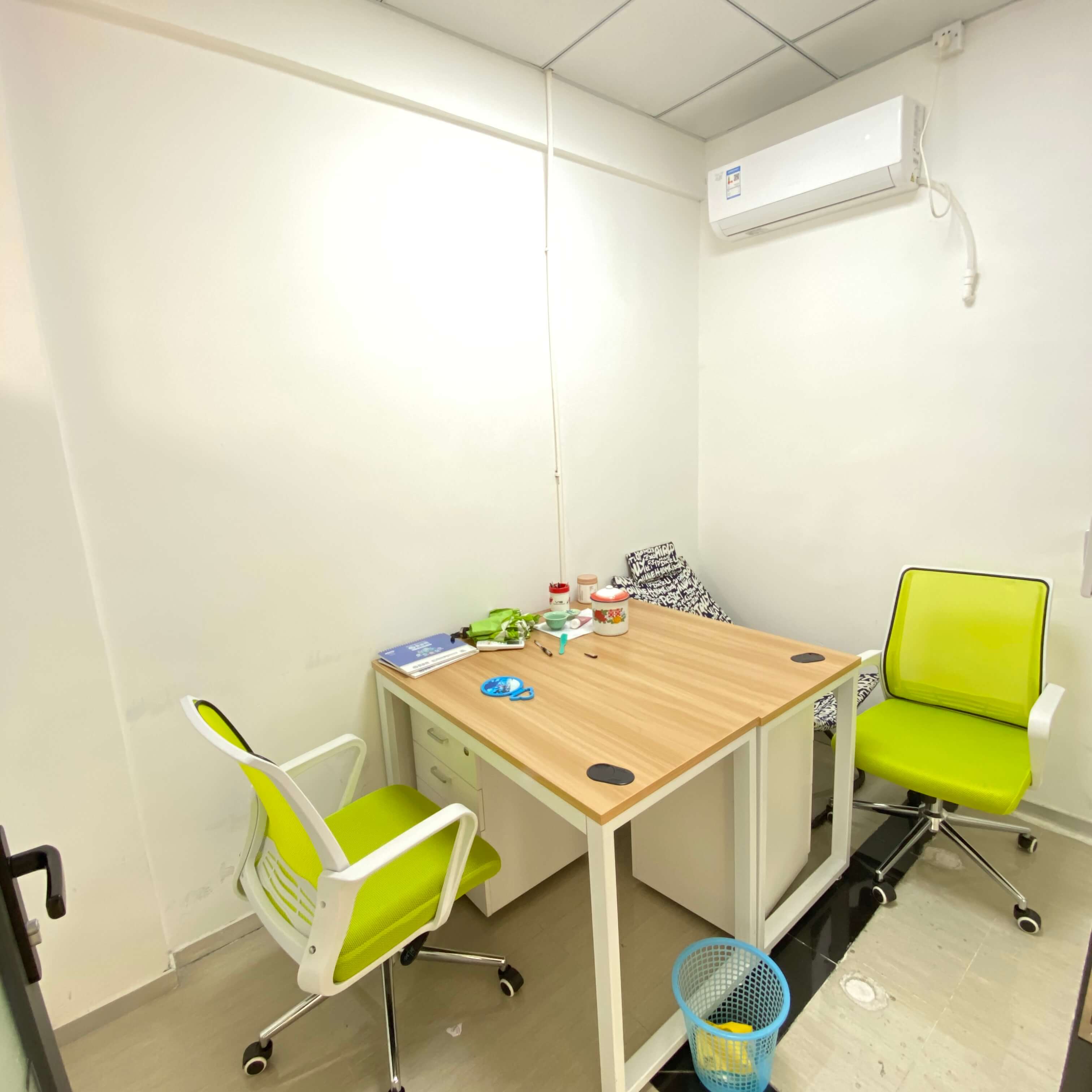 3人位办公室出租_大运软件小镇办公室出租_龙岗写字楼出租_可申请创业